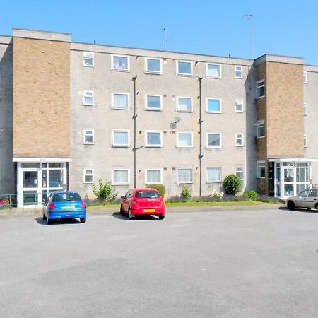 Wentworth Apartment With 2 Bedrooms, Superfast Wi-Fi And Parking Sittingbourne Exterior foto